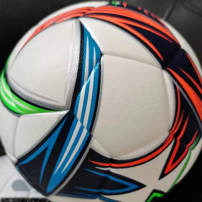 Ballon de football laminé