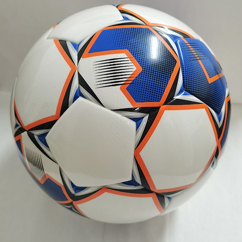 Ballon de football laminé