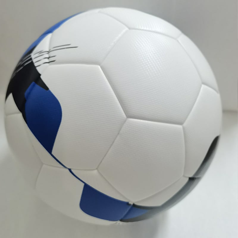 Ballon de football laminé